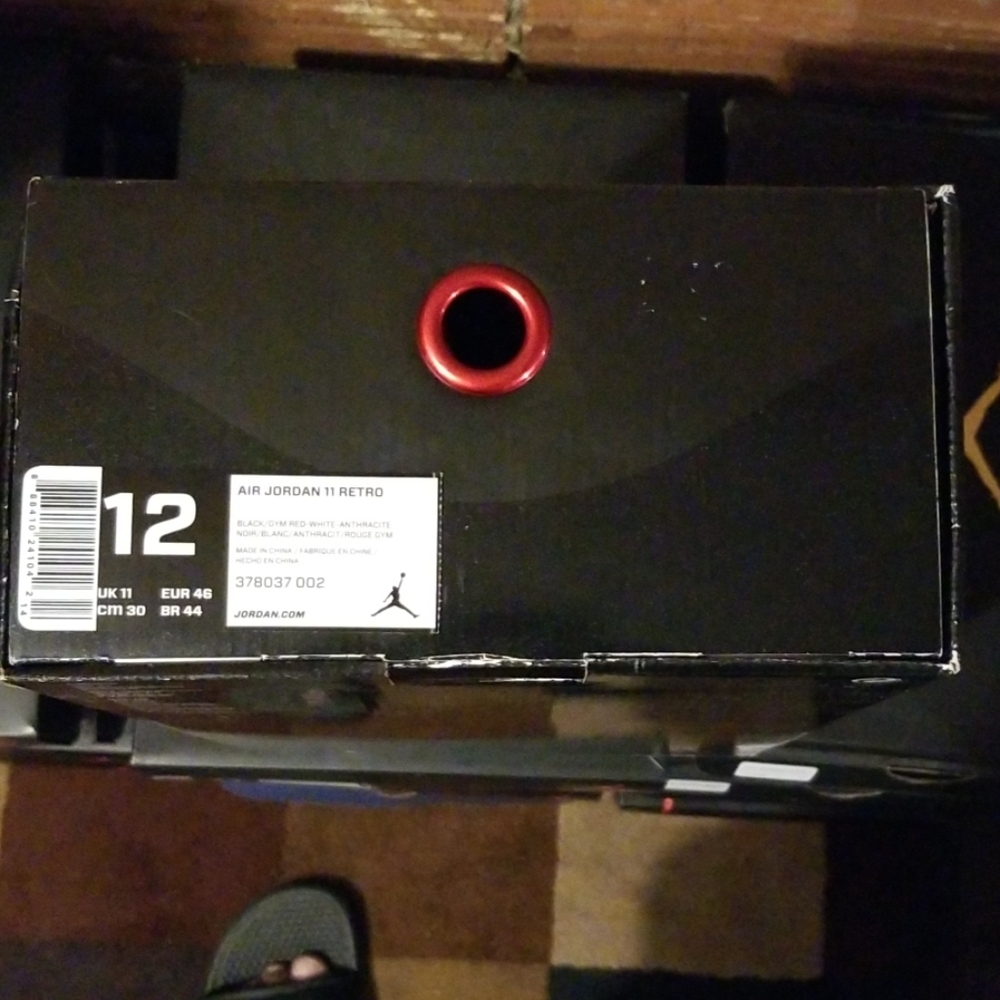 Retro 11 - Picture 6 of 6